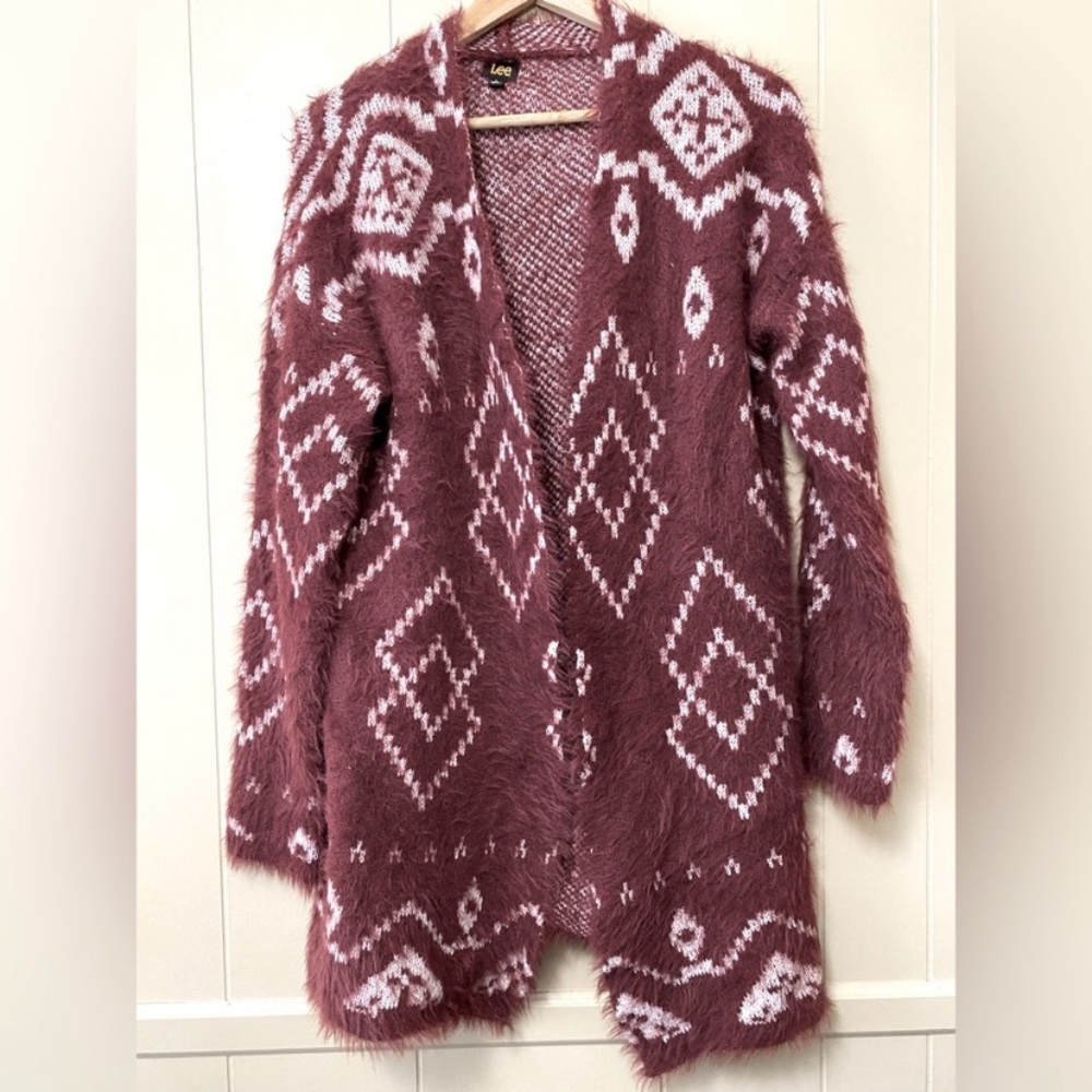 Lee Women's Burgundy and White Patterned Cardigan